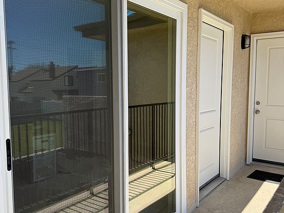 4th image of 16702 Sims Ln APT D