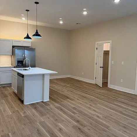 17020 W Lawson St — Photo 8