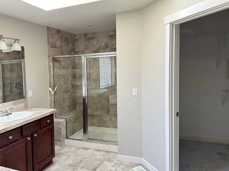 1848 Miller Dr — Photo 12