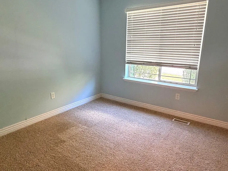 2304 S Alaska Ave — Photo 7