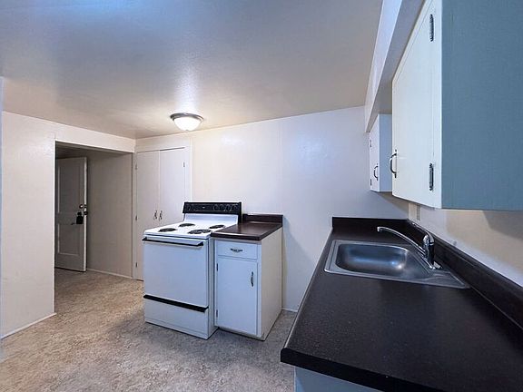 4th image of 361 W Broadway #10
