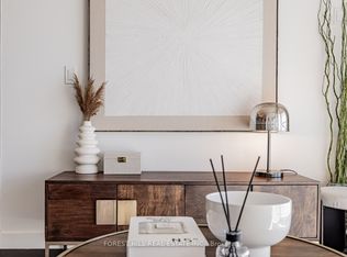 27 McMahon Dr #2706, Toronto, ON M2K 0J2