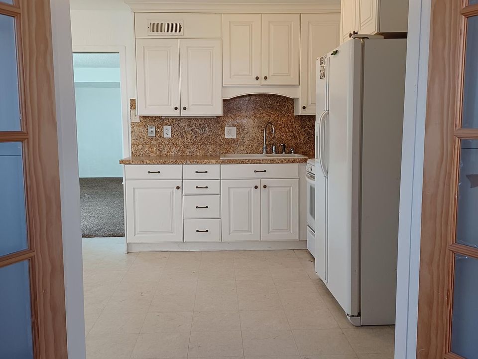 1st image of 4490 W 4895 S