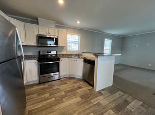 5161 Chantelle Dr #119, Flint, MI 48507