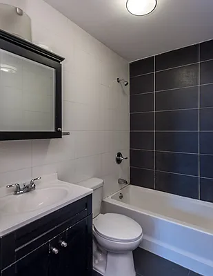 Rented by Nooklyn NYC LLC | media 25