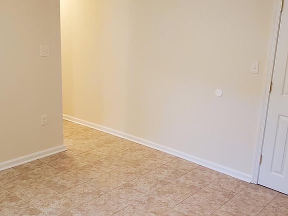 Living Room/Kitchen
