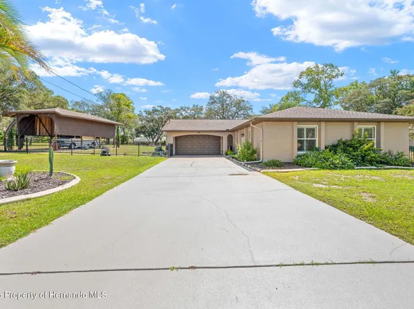 11238 Kodiak Wren Rd, Weeki Wachee, FL 34614