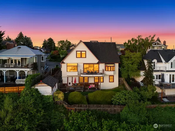 7315 34th Avenue NW, Seattle, WA 98117