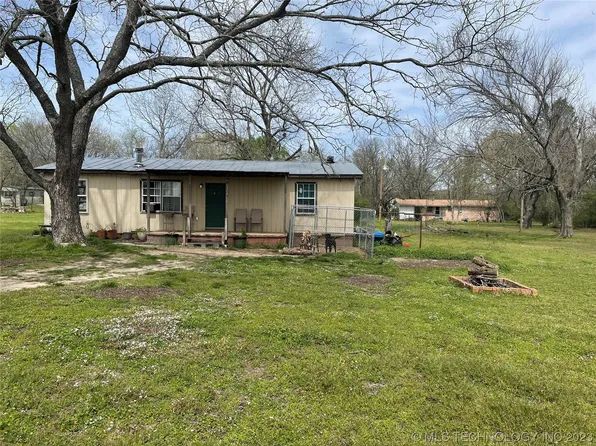 309 E Kings St, Stonewall, OK 74871