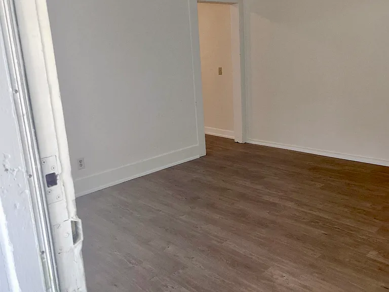 7571 Church St #2 — Photo 8