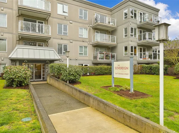 2647 Graham St #202, Victoria, BC V8T 3Y8