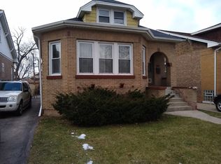 934 S 22nd Ave, Bellwood, IL 60104