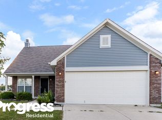 6940 N Denton Dr, McCordsville, IN 46055