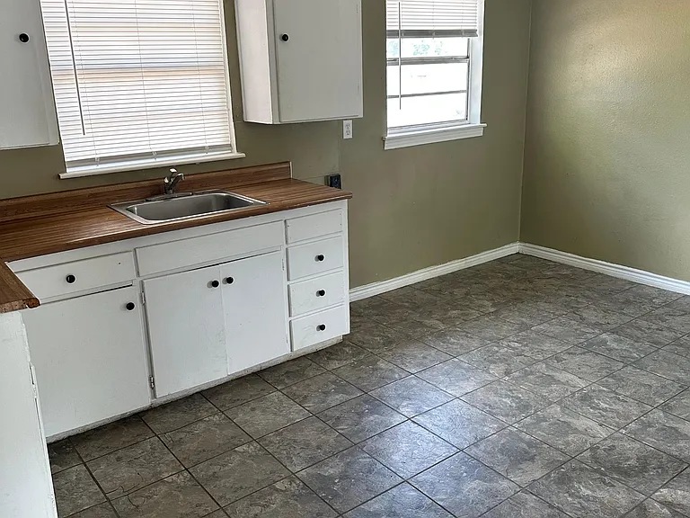 1515 Orange St — Photo 2