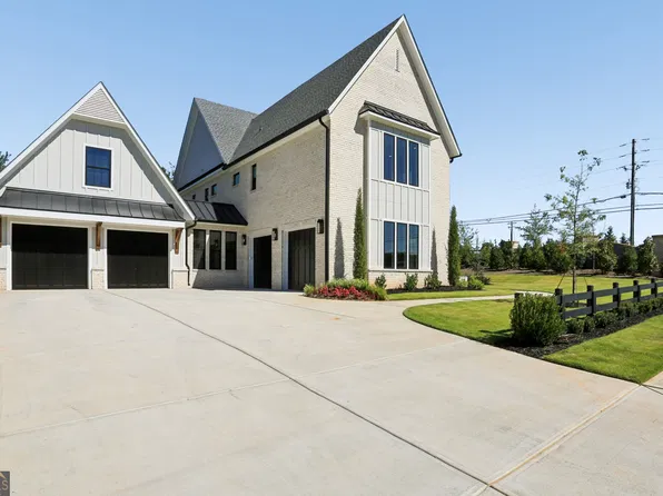 5310 W Parc Pl, Cumming, GA 30040
