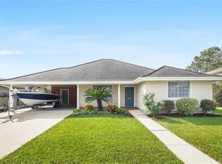3500 Ferran Dr, Metairie, LA 70002