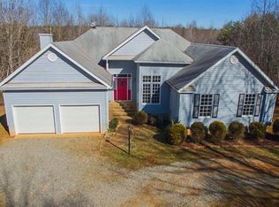 12668 Gallop Ln, Maidens, VA 23102