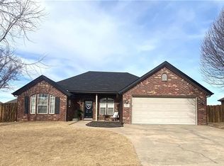 331 Coopers Farm Rd, Centerton, AR 72719