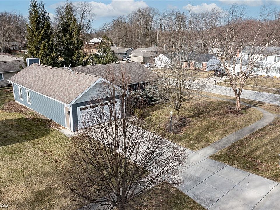 16596 Walnut Creek Dr, Strongsville, OH 44136 Zillow