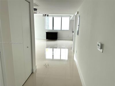 92 SW 3rd St APT 2905, Miami, FL, 33130