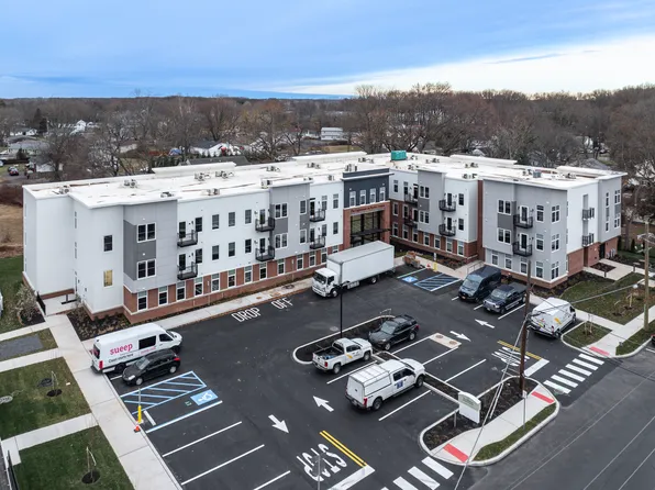 The Lighthouse on Norton Avenue