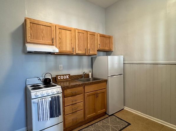 2108 Chichester Ave APT 1