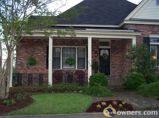 218 7th Ave S, Columbus, MS 39701