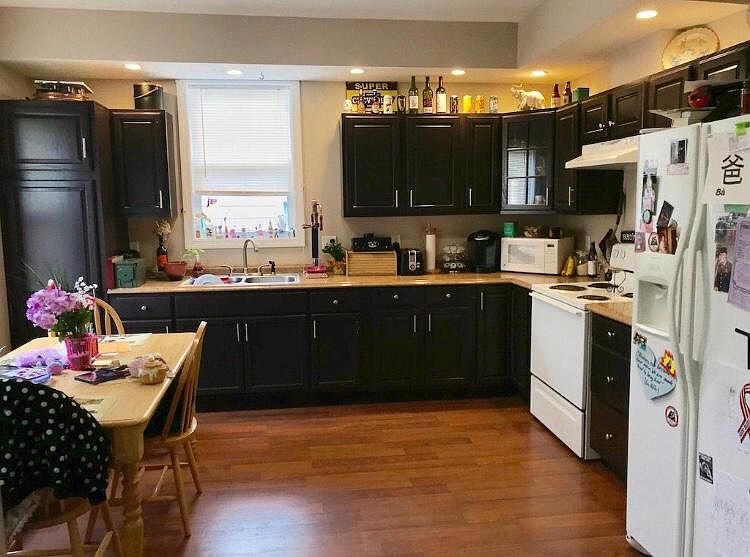Kitchen - has been upgraded to stainless steel appliances