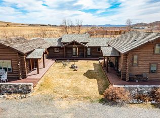 16 Saddle String Dr, Cody, WY 82414
