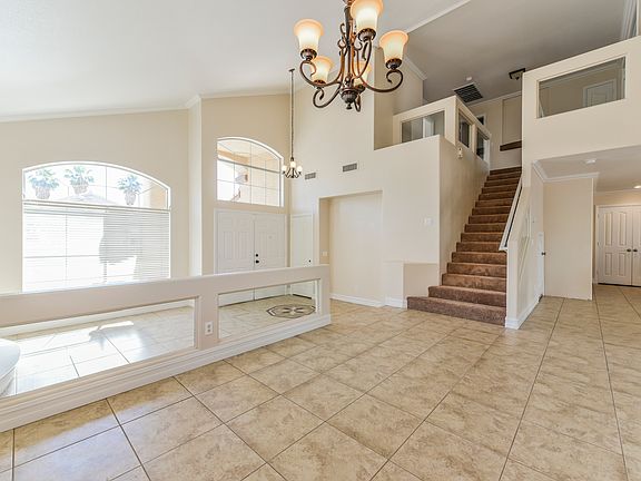 3rd image of 3813 Crema Ct
