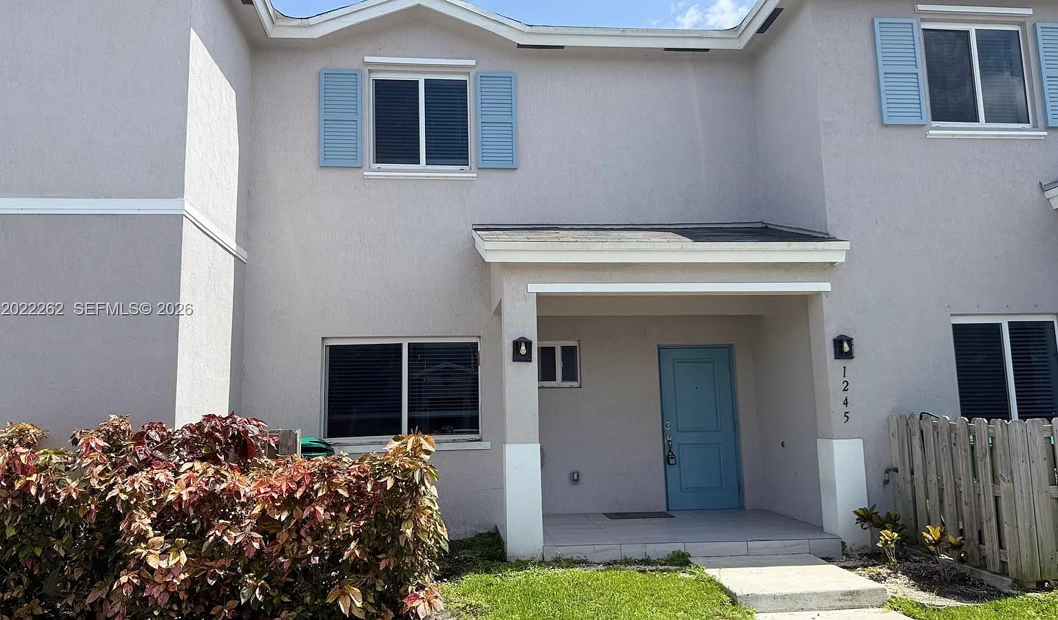 Forest Park Villas — Photo 1