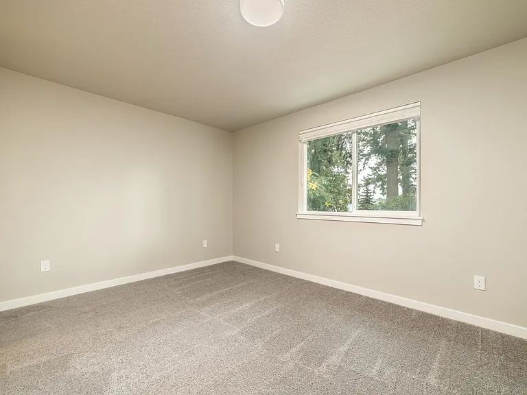 8217 SE Gray St #8217 — Photo 11