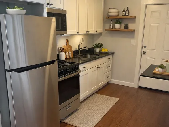 249 Maverick St, Boston, MA