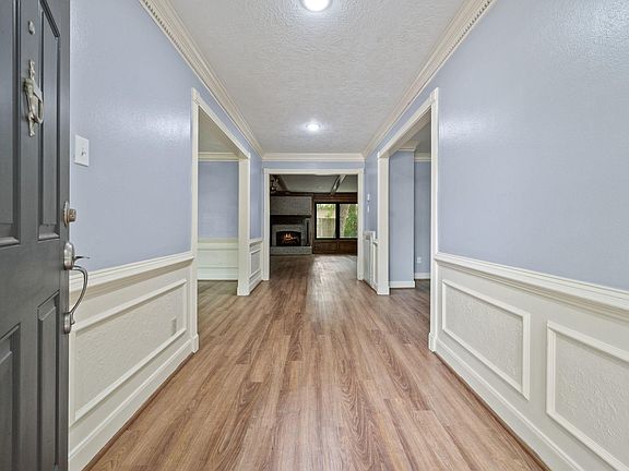 4th image of 3406 Wildwood Ridge Ct