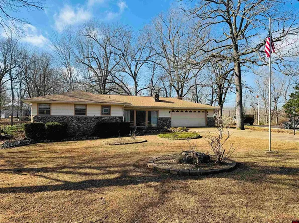 301 Fawn Rd, Mountain Home, AR 72653