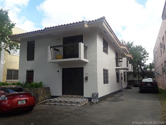 2nd image of 217 Calabria Ave Unit 221