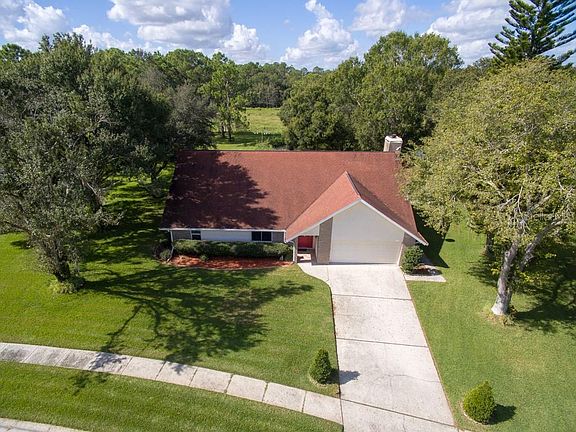 2nd image of 2603 Southern Oaks Pl