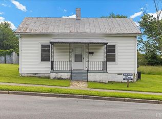 65 Glen Oak Dr, Danville, VA 24541