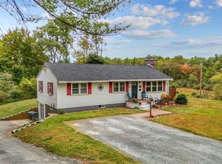 56 Summit Rd, Newport, NH 03773