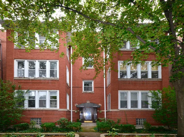 1526 W Rosemont Ave #3, Chicago, IL 60660