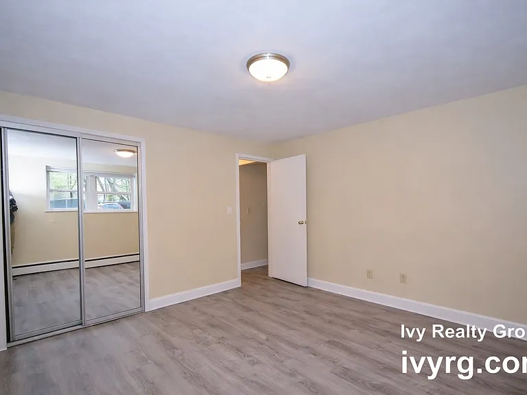 1105 Lexington St #7-3 — Photo 10