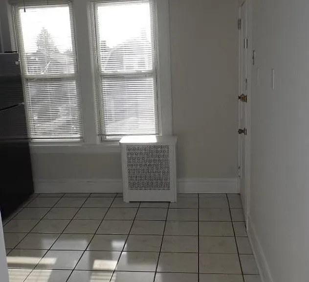 71 Crystal St — Photo 5