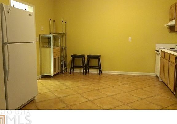 4th image of 5130 Lazy Acres Dr