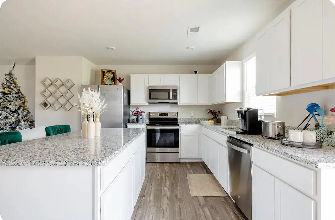 1 bed, 1272 sqft, $894 — Photo 1