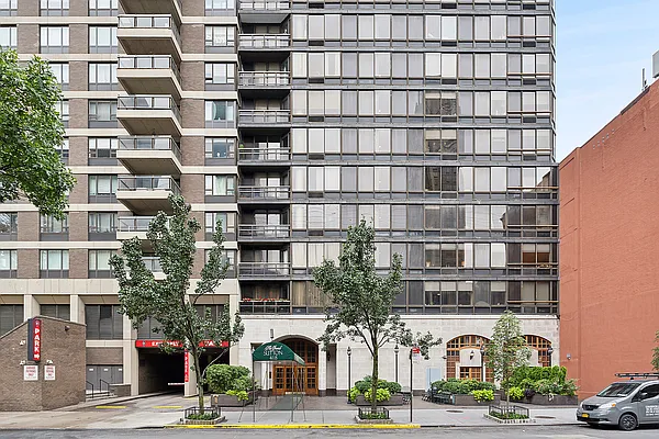 418 East 59th Street #11A in Sutton Place, Manhattan