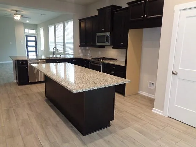27029 Sofia Forest Dr — Photo 6