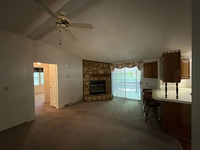 2039 Vista Rd — Photo 5