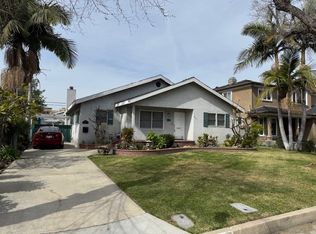 4233 N Greenbrier Rd, Long Beach, CA 90808