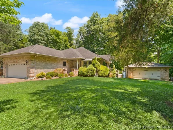 8570 Seneca Drive NE, Georgetown, IN 47122