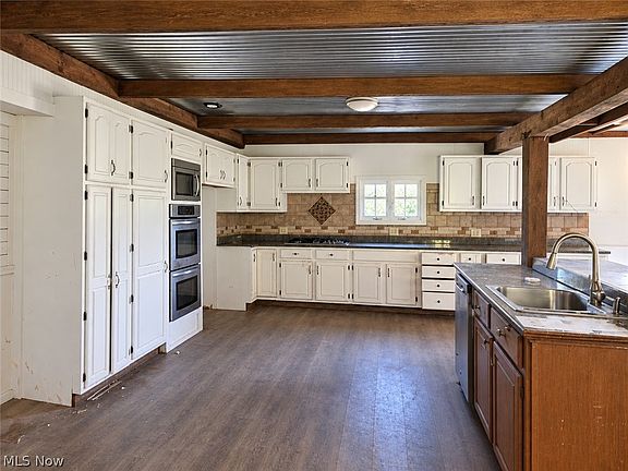 4th image of 56612 McGee Rd